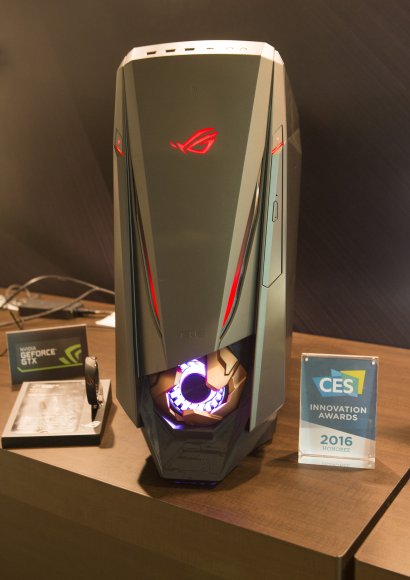 GT51 gaming desktop front