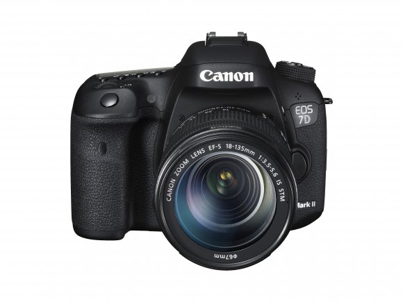 7D_Mark_II_EF-S18-135STM FRA