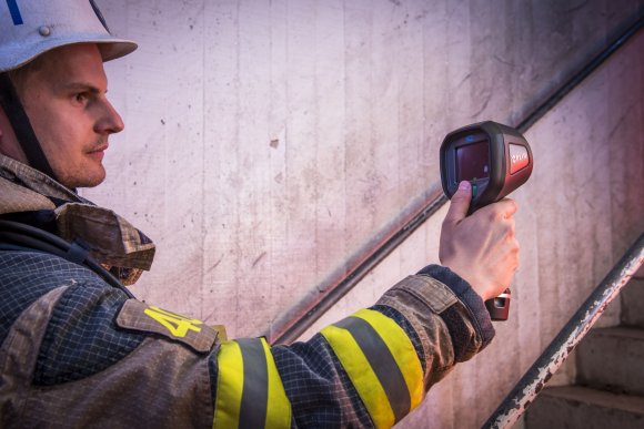 FLIR K2 Fireman (4)