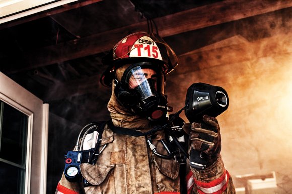 US_firefighter_LR